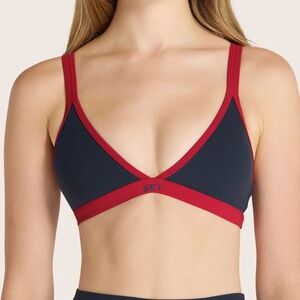 SET ACTIVE breathe triangle bra